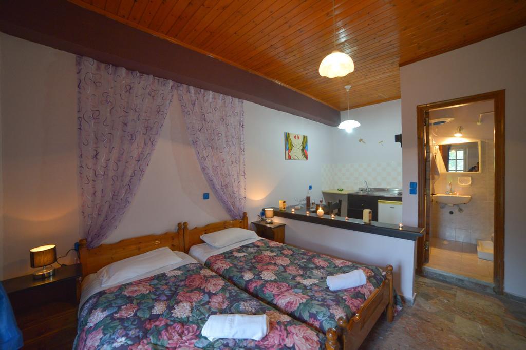 شقة Giannis And Fridas Garden Sidárion الغرفة الصورة